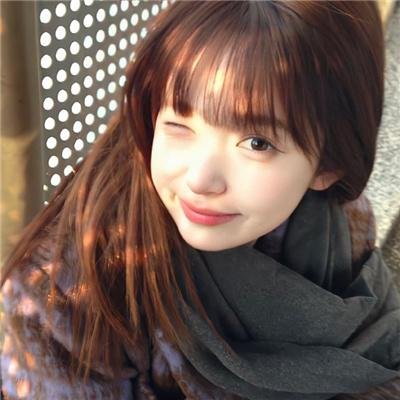 看我几分像从前